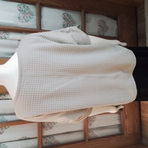 Max Studio NWOT top, size 1X - Picture 2 of 7